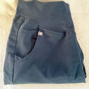 Figs Maternity scrub pants XS
